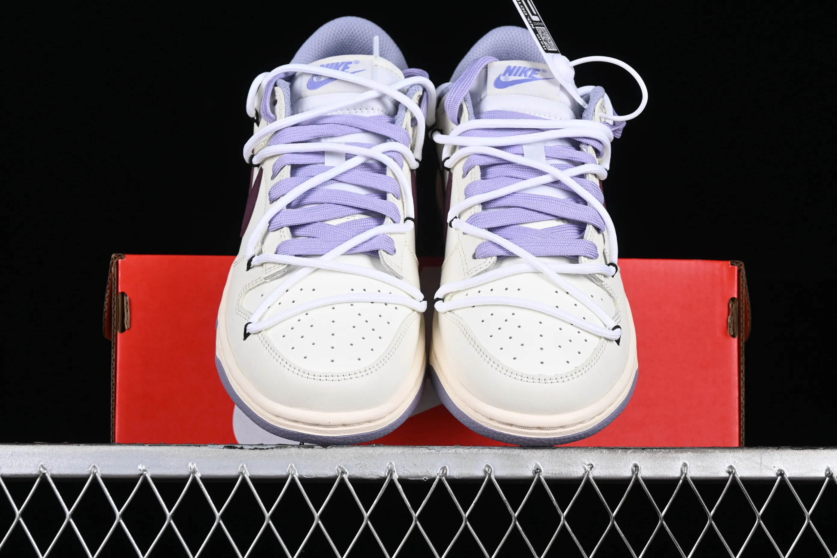 All categories Nk SB Dunk Series Nk SB Dunk Low Low-top sneakers CS version Nk Dunk Low Bubble Jellyfish Simple and refreshing Raspberry White SB strap low-top casual sneakers DD1503-500